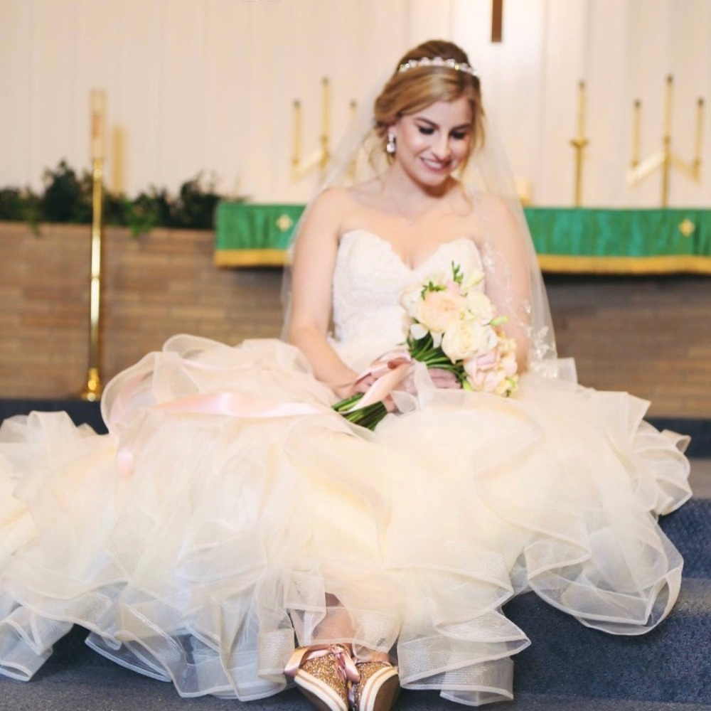 Meet your Posher, Brittney